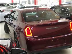 کرایسلەر 300